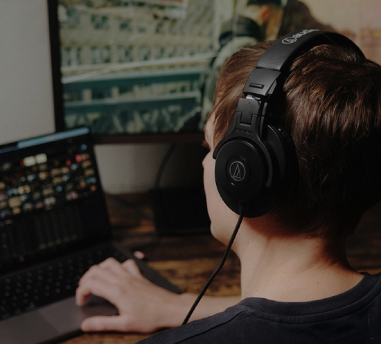 premium wired headphones